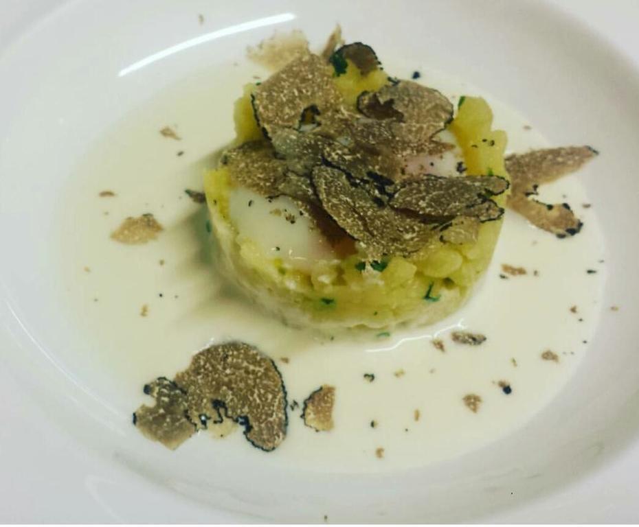 Castello Di Pavone Hotel Pavone Canavese ภายนอก รูปภาพ