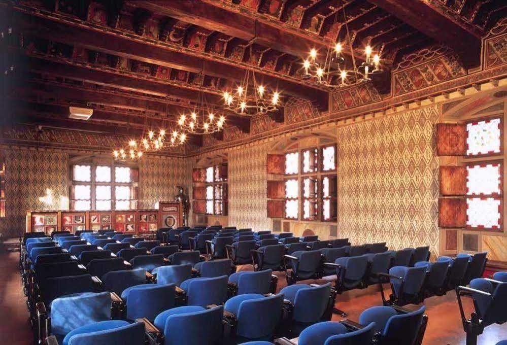Castello Di Pavone Hotel Pavone Canavese ภายนอก รูปภาพ