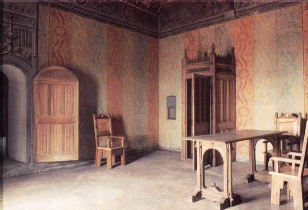 Castello Di Pavone Hotel Pavone Canavese ภายนอก รูปภาพ